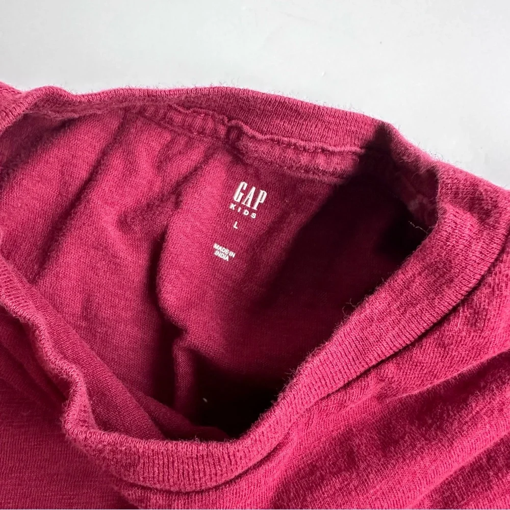Gap Tee
